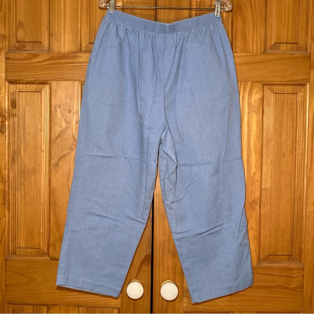 GUC BonWorth Vintage 90s Lightweight Denim Pull On Capri Blue Women's Size LP - Picture 2 of 9